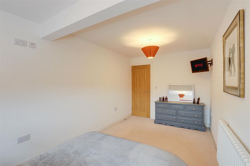 Raeburn Drive, Toton, Nottinghamshire, NG9 6LF