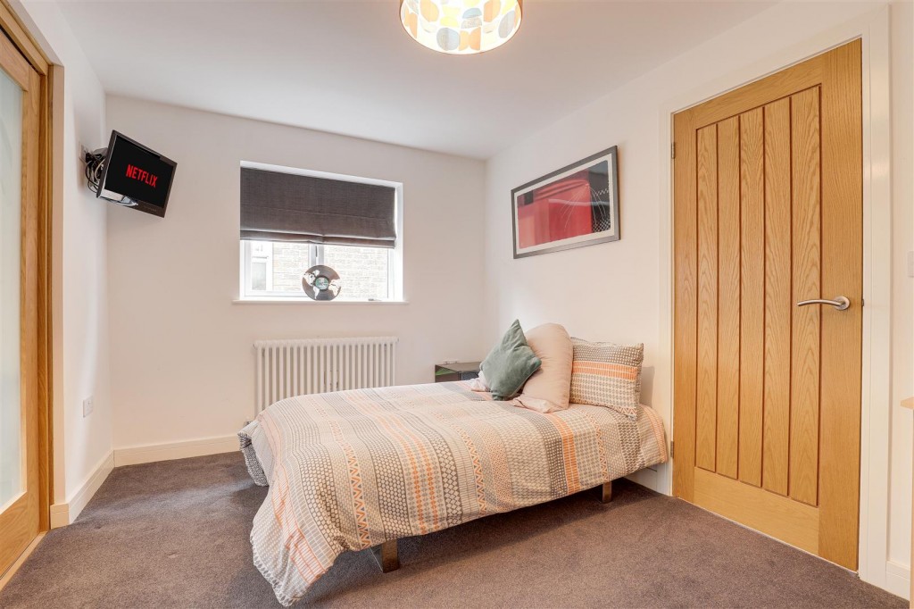 Raeburn Drive, Toton, Nottinghamshire, NG9 6LF