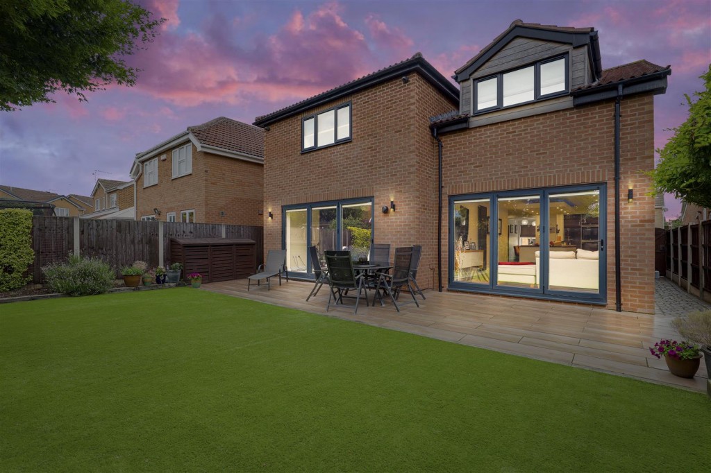 Raeburn Drive, Toton, Nottinghamshire, NG9 6LF