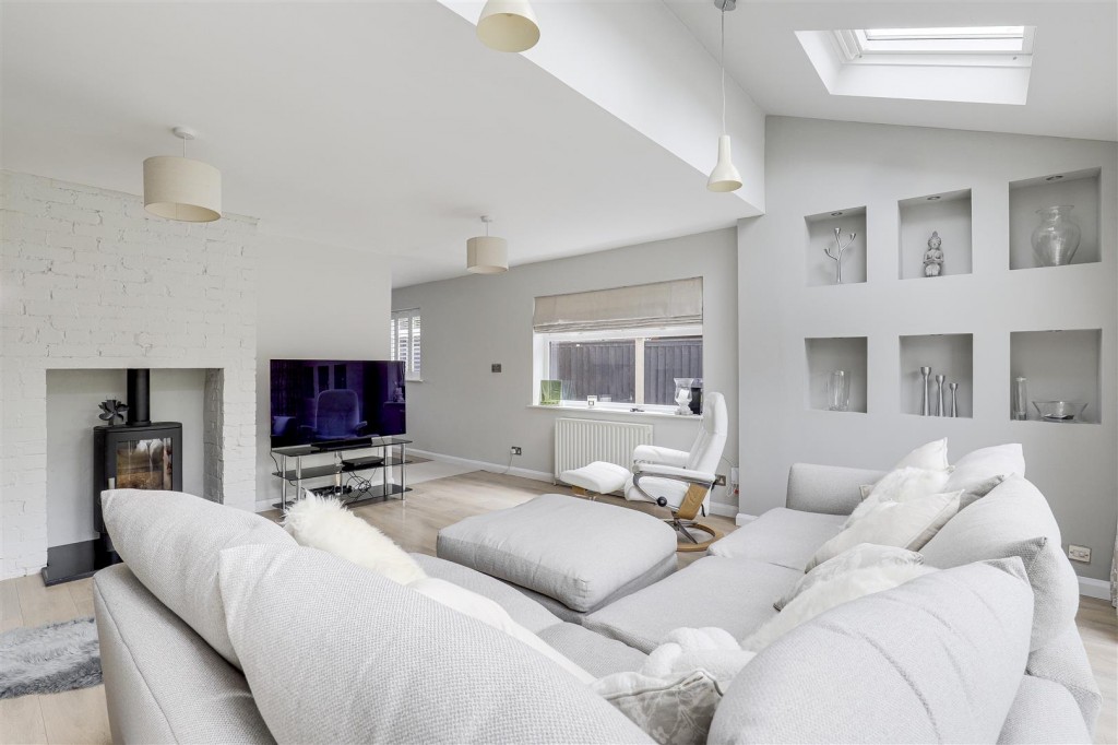 St. Marys Close, Attenborough, Nottinghamshire, NG9 6AT
