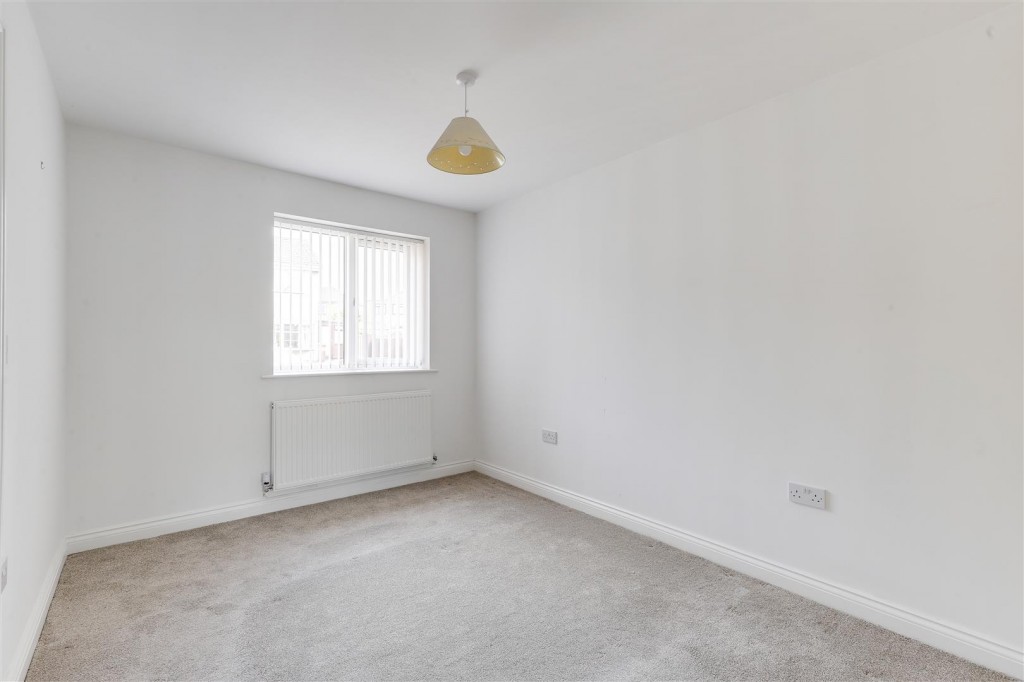 Cross Street, Arnold, Nottinghamshire, NG5 7AT