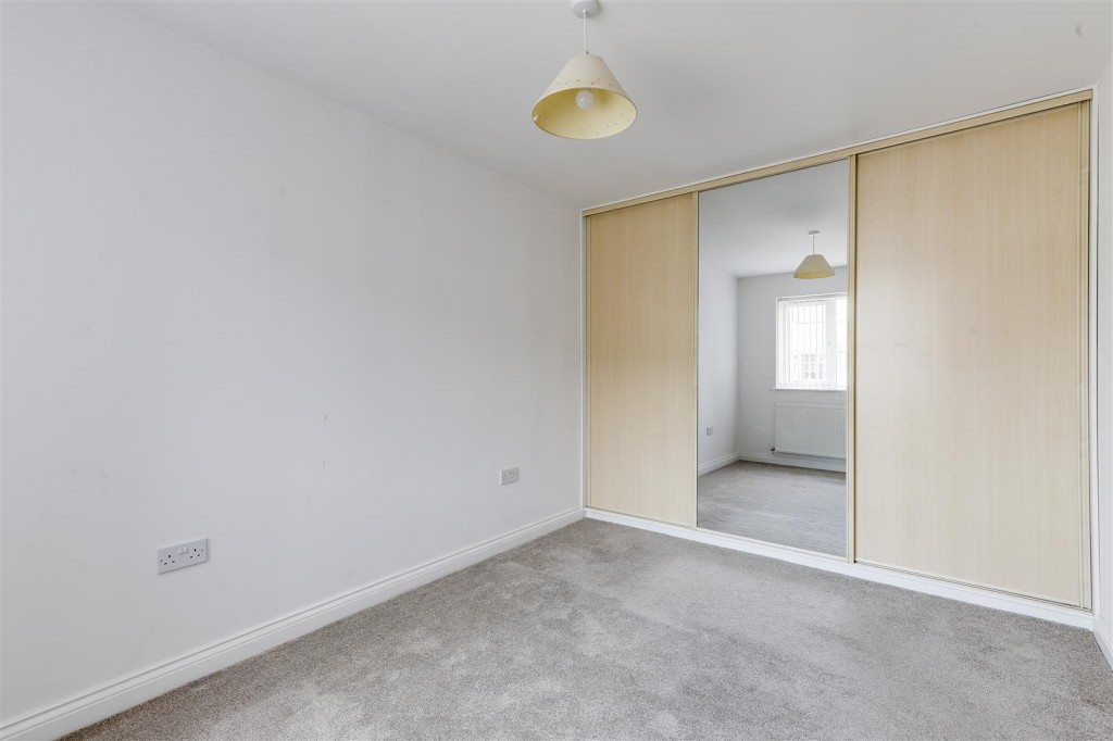 Cross Street, Arnold, Nottinghamshire, NG5 7AT