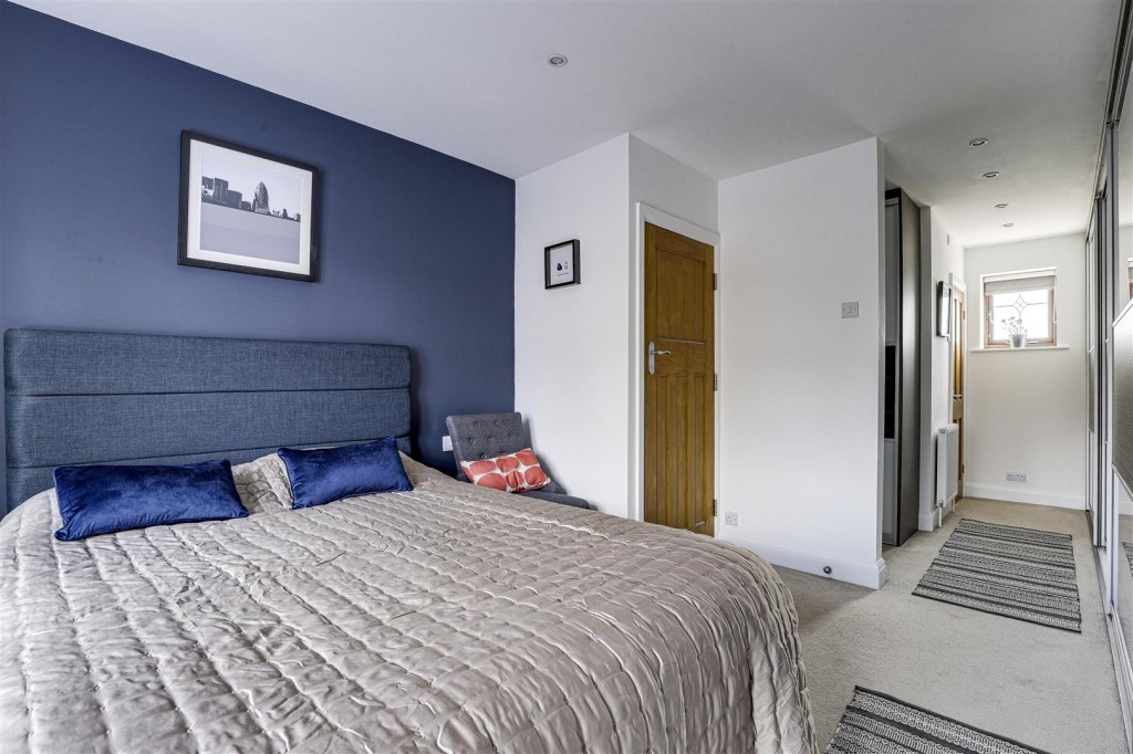 Davies Road, West Bridgford, Nottinghamshire, NG2 5HY