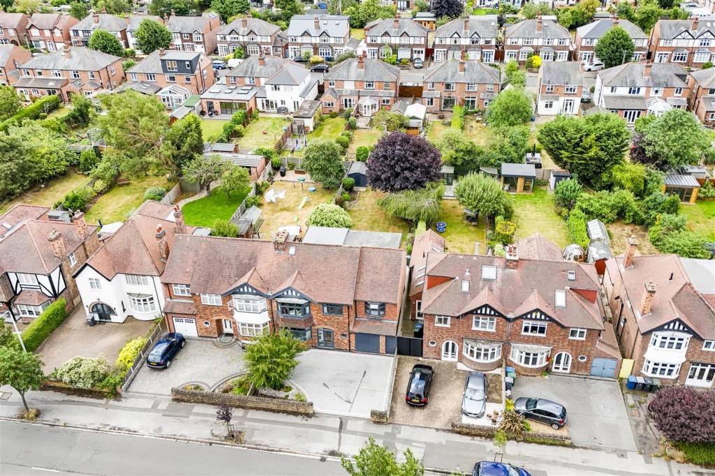 Davies Road, West Bridgford, Nottinghamshire, NG2 5HY