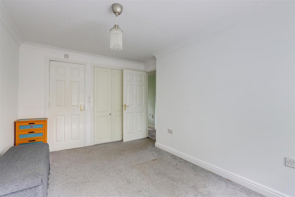 Broad Valley Drive, Bestwood Village, Nottinghamshire, NF6 8XA