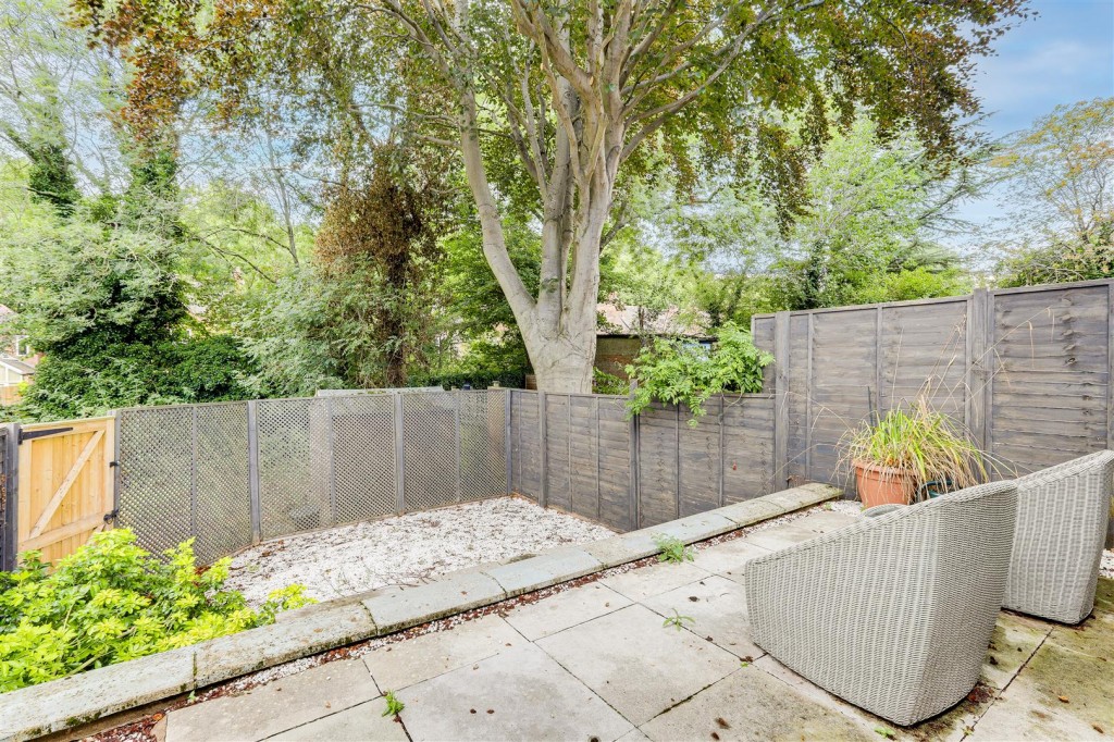 Ebers Road, Mapperley Park, Nottinghamshire, NG3 5DY
