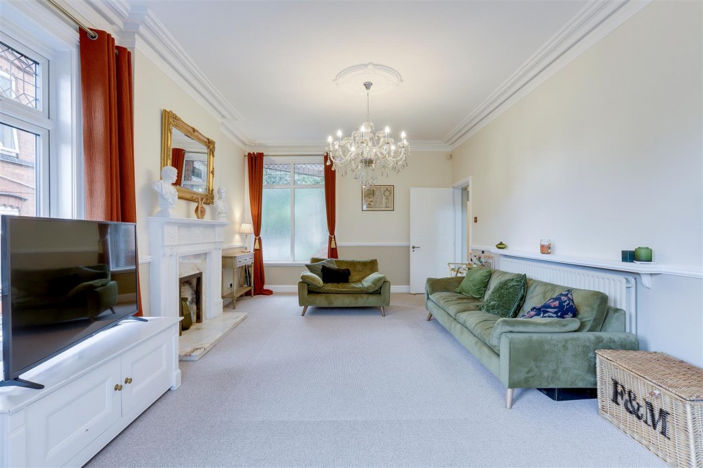 Ebers Road, Mapperley Park, Nottinghamshire, NG3 5DY