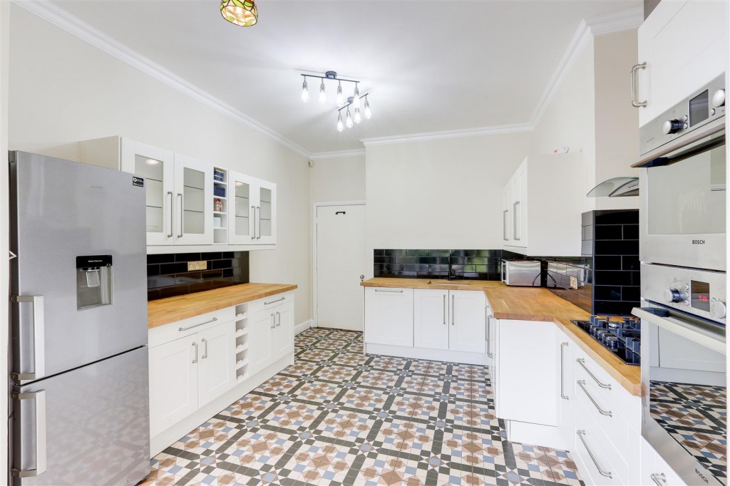 Ebers Road, Mapperley Park, Nottinghamshire, NG3 5DY