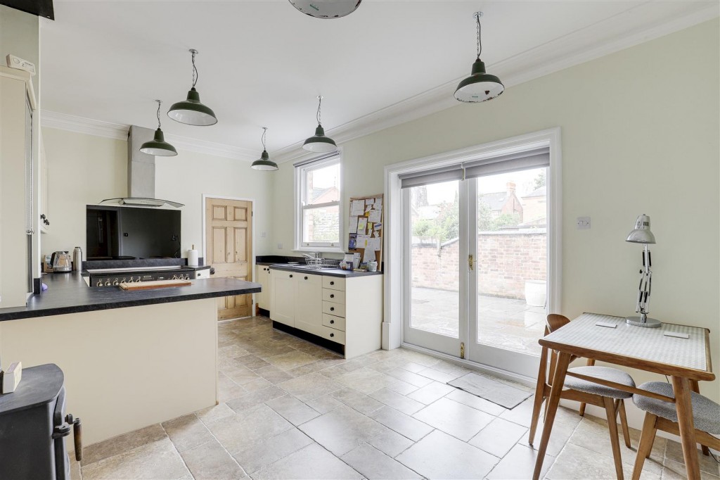 Breedon Street, Long Eaton, Nottinghamshire, NG10 4FF