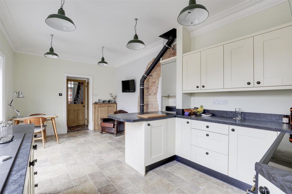 Breedon Street, Long Eaton, Nottinghamshire, NG10 4FF