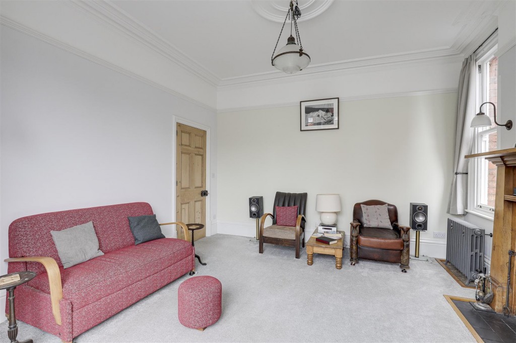 Breedon Street, Long Eaton, Nottinghamshire, NG10 4FF