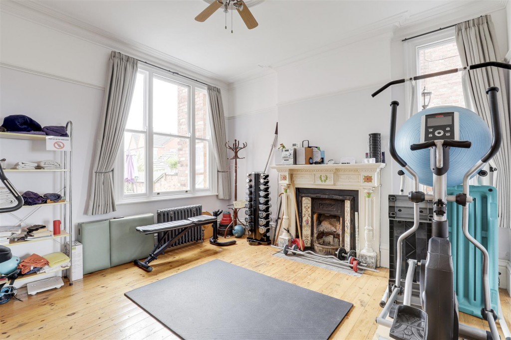 Breedon Street, Long Eaton, Nottinghamshire, NG10 4FF