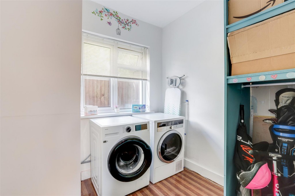 Westdale Lane, Mapperley, Nottinghamshire, NG3 6ER