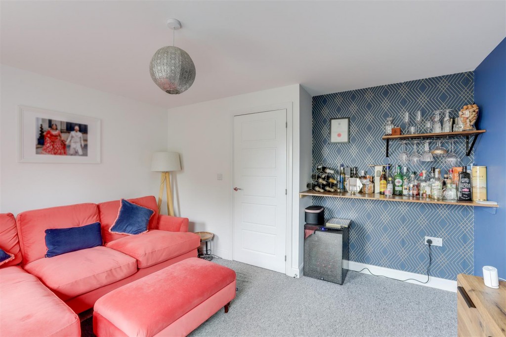 Chatterley Parkway, Bilborough, Nottinghamshire, NG8 6BF