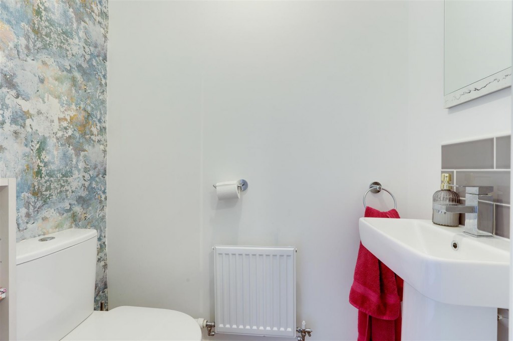 Chatterley Parkway, Bilborough, Nottinghamshire, NG8 6BF