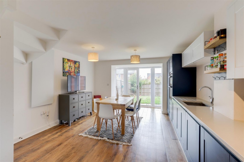 Chatterley Parkway, Bilborough, Nottinghamshire, NG8 6BF
