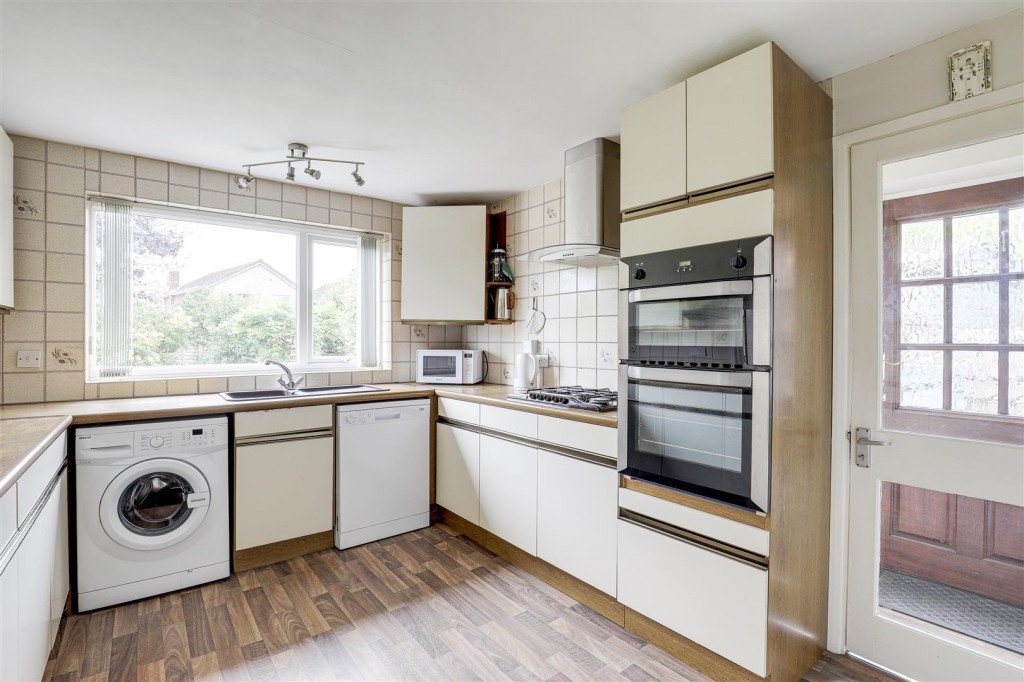 Rosedale Close, Long Eaton, Derbyshire, NG10 3JF