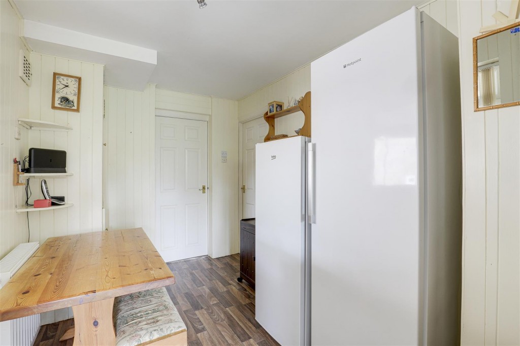 Rosedale Close, Long Eaton, Derbyshire, NG10 3JF