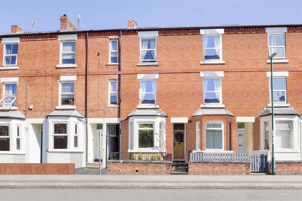 Church Drive, Carrington, Nottinghamshire, NG5 2BA
