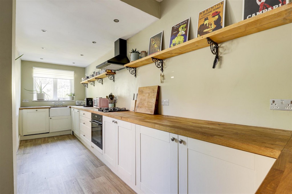 Church Drive, Carrington, Nottinghamshire, NG5 2BA