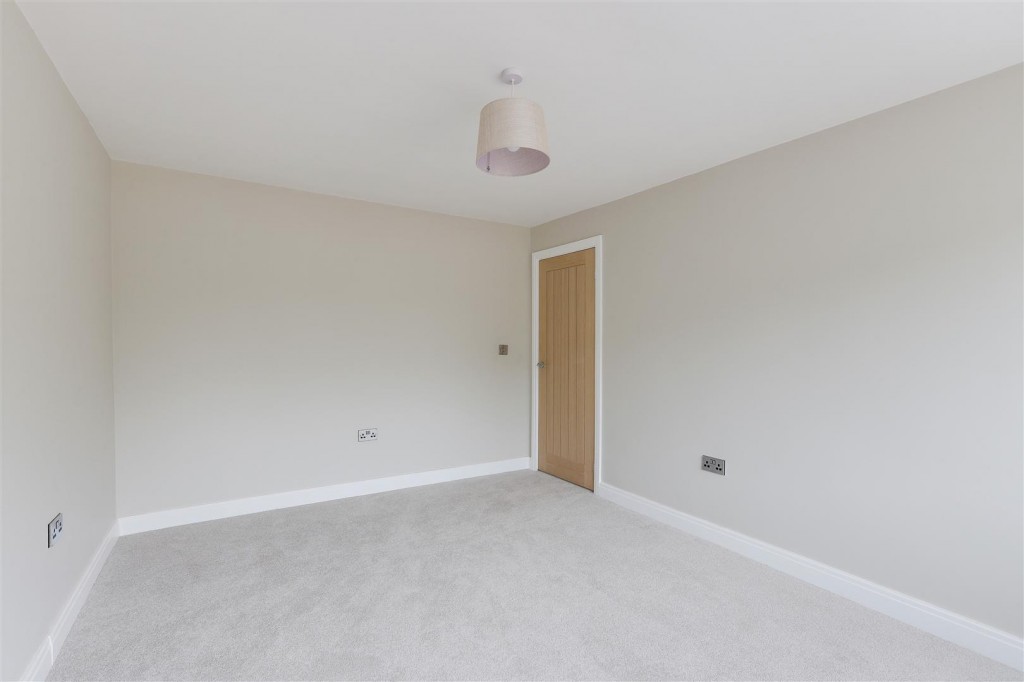 Kingsbury Drive, Aspley, Nottinghamshire, NG8 3EP