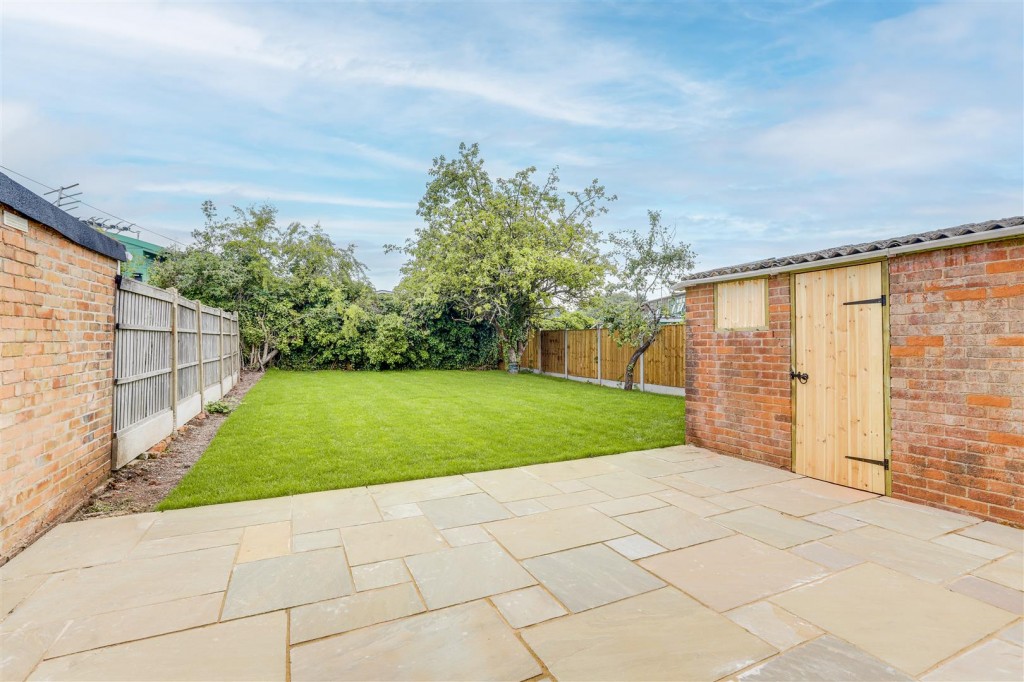 Kingsbury Drive, Aspley, Nottinghamshire, NG8 3EP