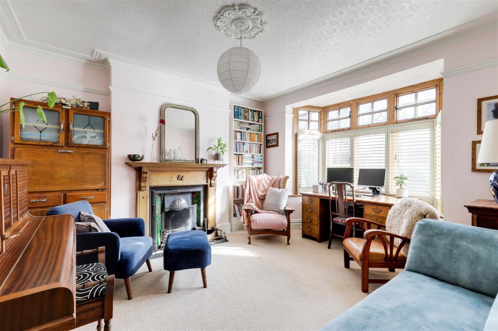 Bingham Road, Sherwood, Nottinghamshire, NG5 2EP