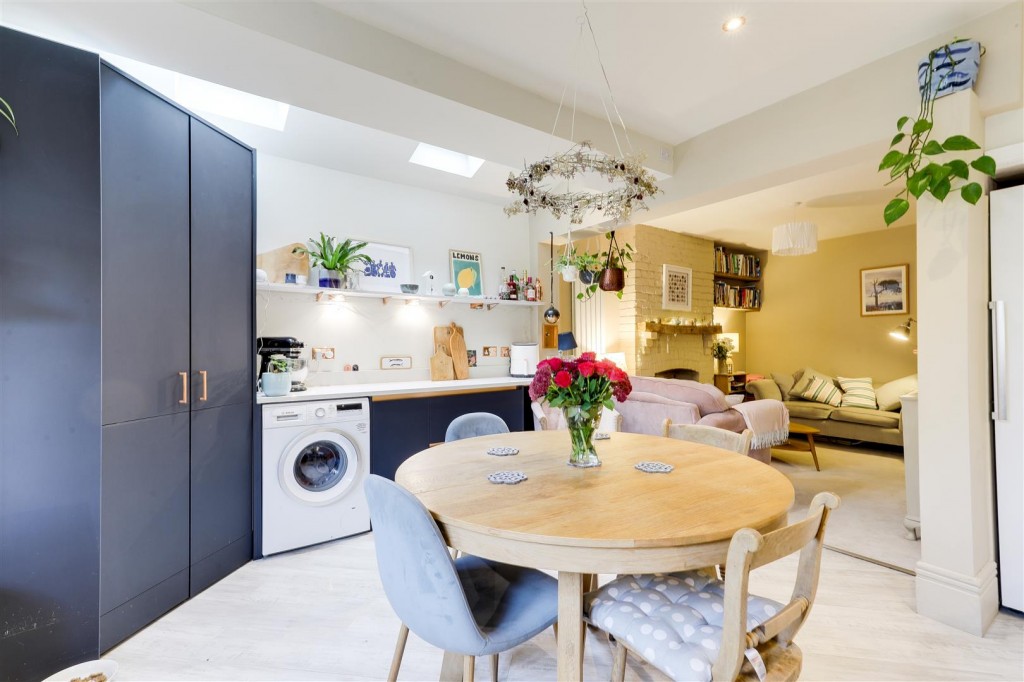 Bingham Road, Sherwood, Nottinghamshire, NG5 2EP