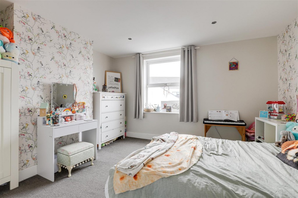 Meadow Road, Netherfield, Nottinghamshire, NG4 2FR