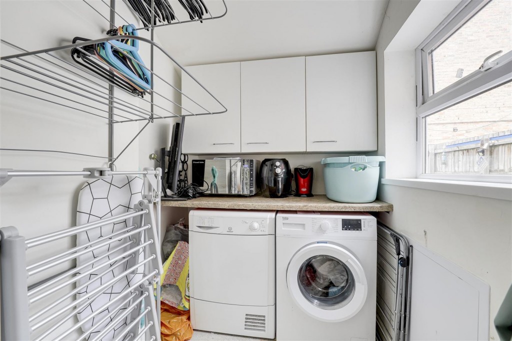 Meadow Road, Netherfield, Nottinghamshire, NG4 2FR