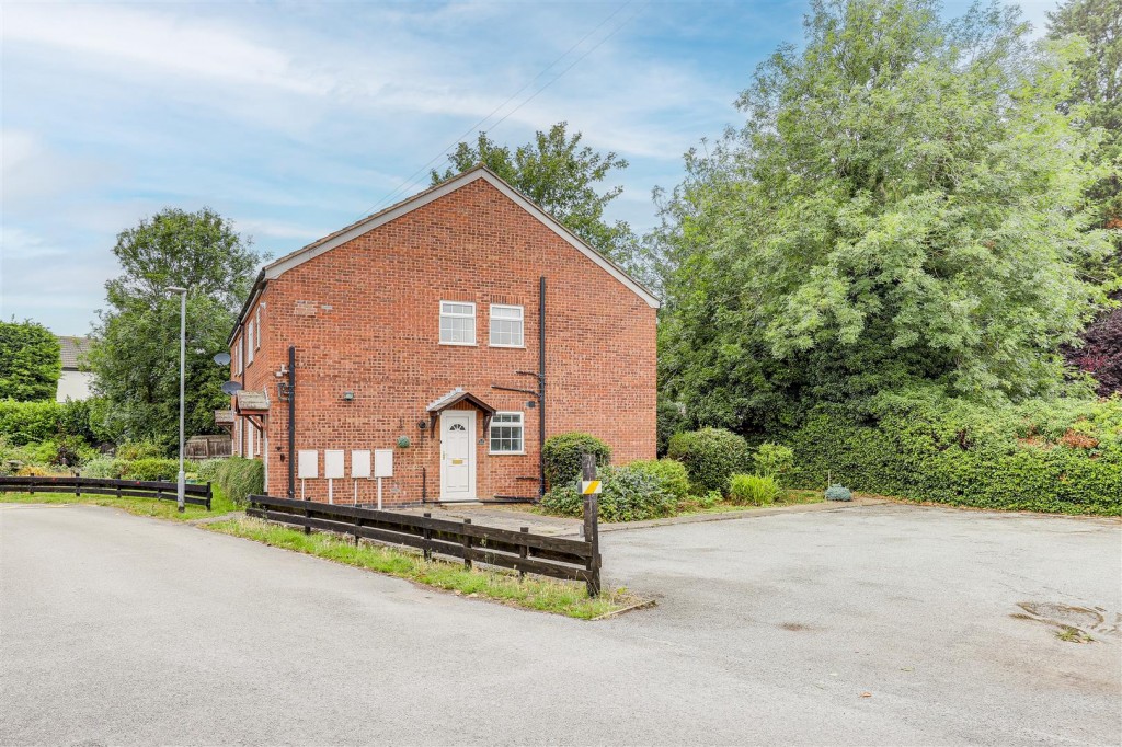 Radcliffe Road, West Bridgford, Nottinghamshire, NG2 5HE