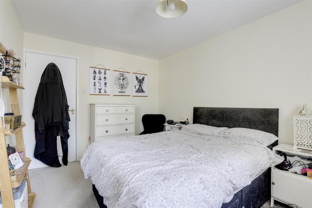 Bladon Close, Nottingham