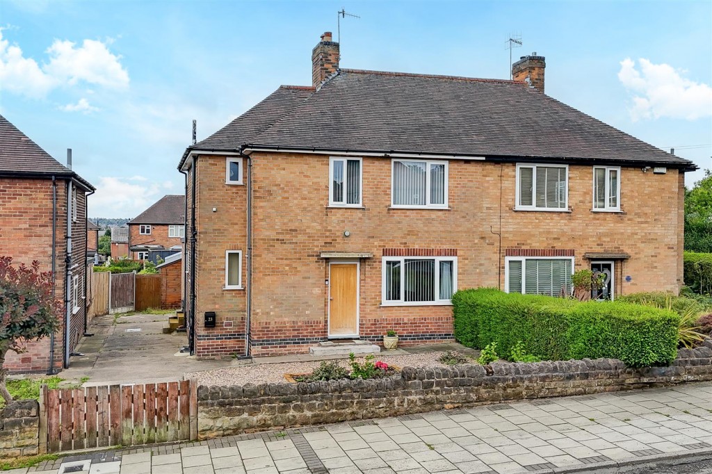 Birchfield Road, Arnold, Nottinghamshire, NG5 8BJ