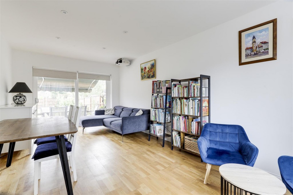 Birchfield Road, Arnold, Nottinghamshire, NG5 8BJ