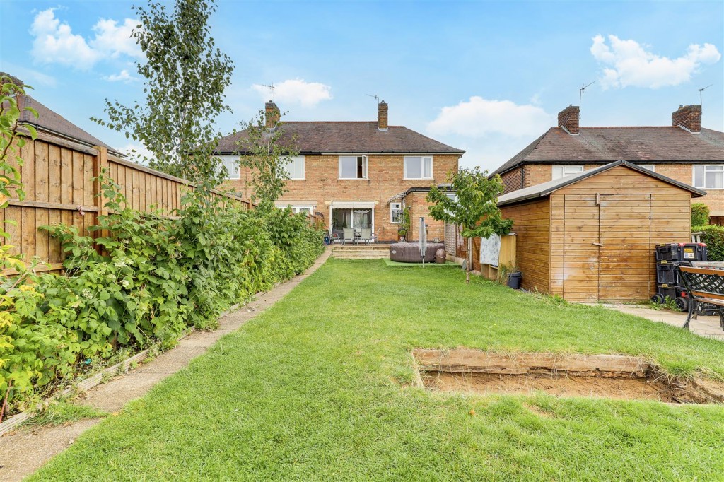 Birchfield Road, Arnold, Nottinghamshire, NG5 8BJ