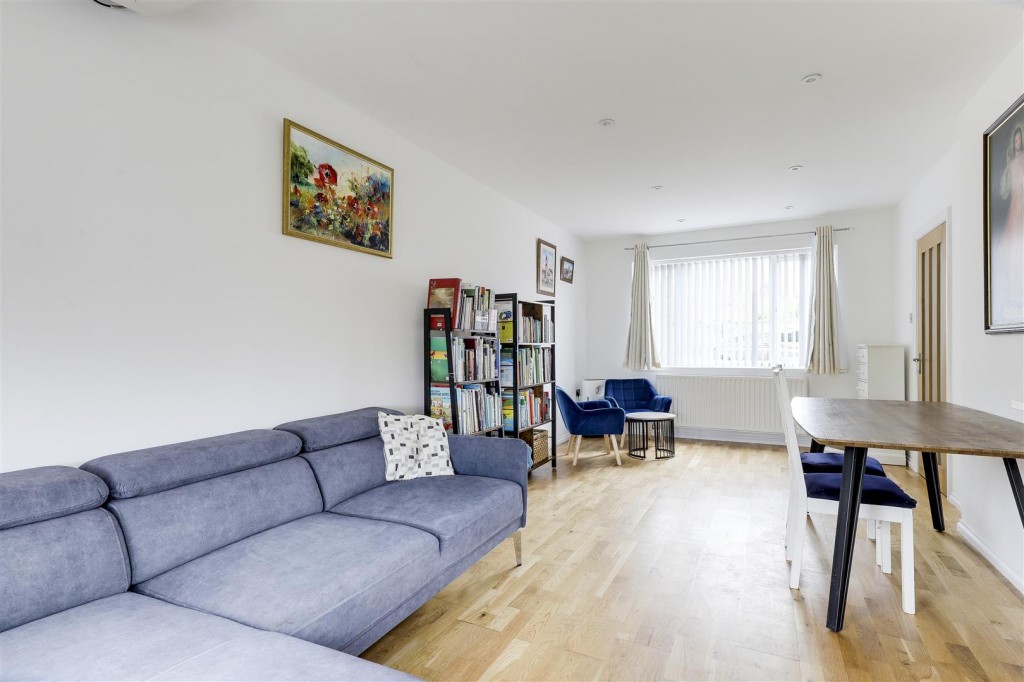 Birchfield Road, Arnold, Nottinghamshire, NG5 8BJ