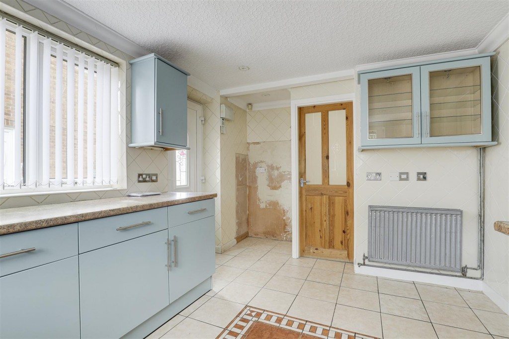 Fairlight Way, Nottingham, Nottinghamshire, NG5 5SZ