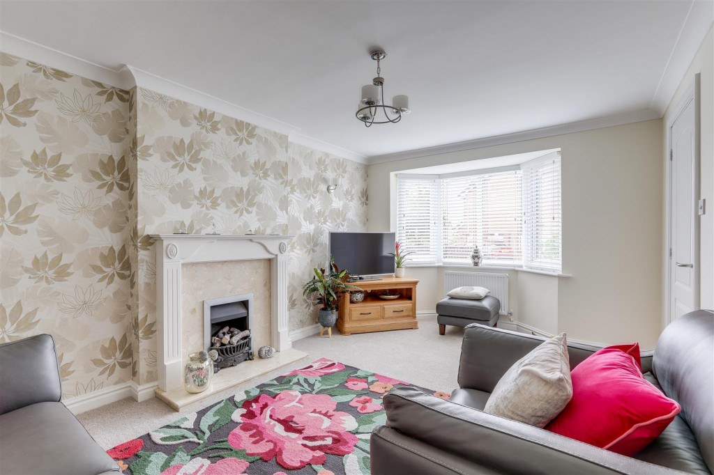 Union Close, Linby, Nottinghamshire, NG15 8GU