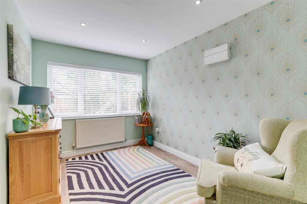 Union Close, Linby, Nottinghamshire, NG15 8GU