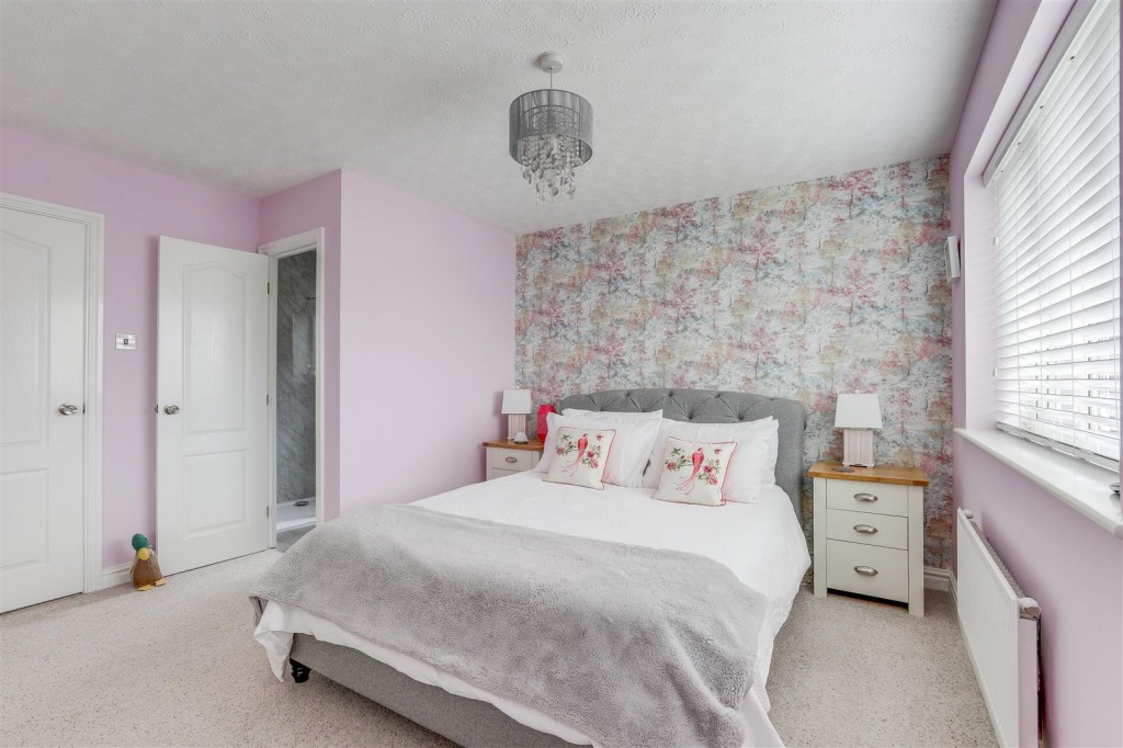 Union Close, Linby, Nottinghamshire, NG15 8GU