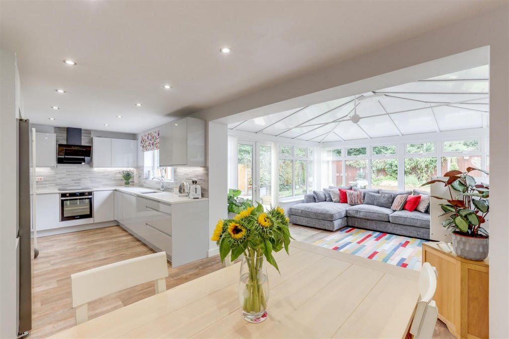 Union Close, Linby, Nottinghamshire, NG15 8GU