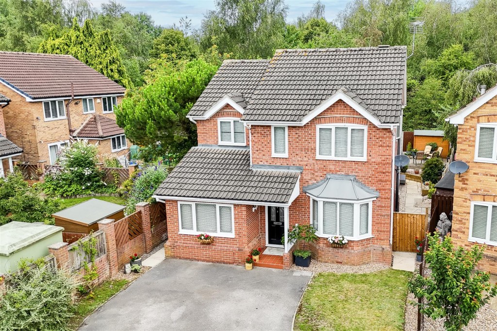 Union Close, Linby, Nottinghamshire, NG15 8GU
