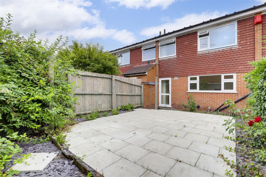 Plumtree Court, Plumtree, Nottinghamshire, NG12 5NQ