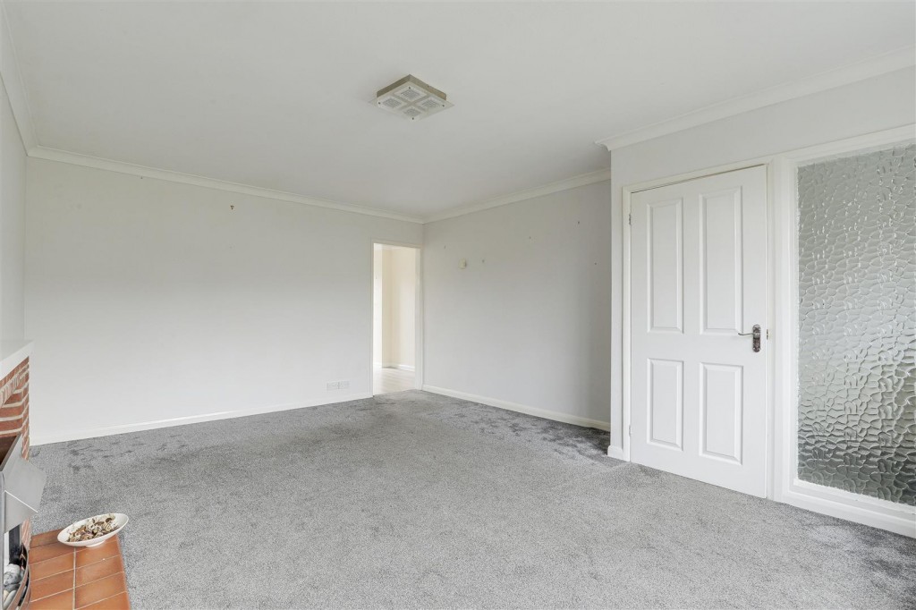 Plumtree Court, Plumtree, Nottinghamshire, NG12 5NQ