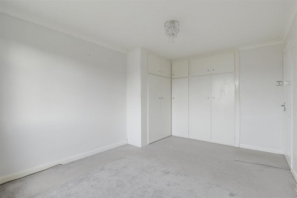Plumtree Court, Plumtree, Nottinghamshire, NG12 5NQ