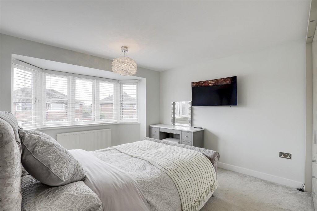 Dovedale Avenue, Long Eaton, Derbyshire, NG10 3HN