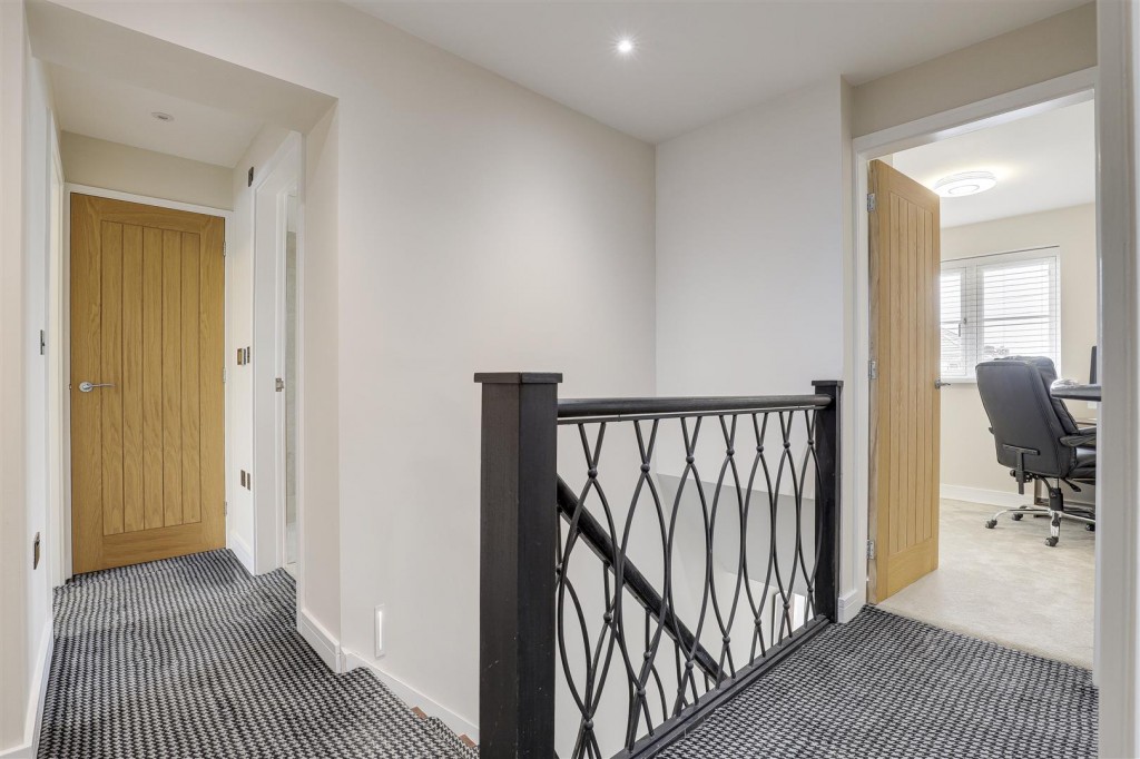 Dovedale Avenue, Long Eaton, Derbyshire, NG10 3HN