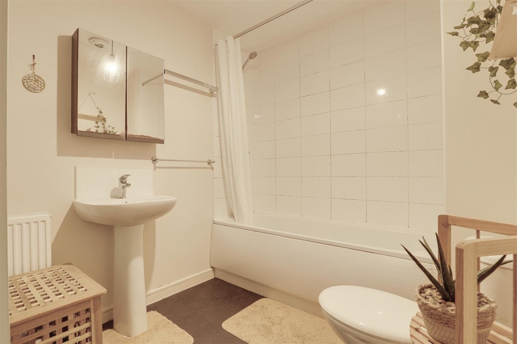 Marshall Drive, Ruddington, Nottinghamshire, NG11 6AJ
