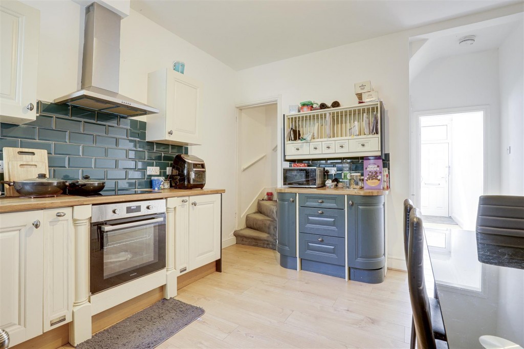 Rosetta Road, New Basford, Nottinghamshire, NG7 7GG