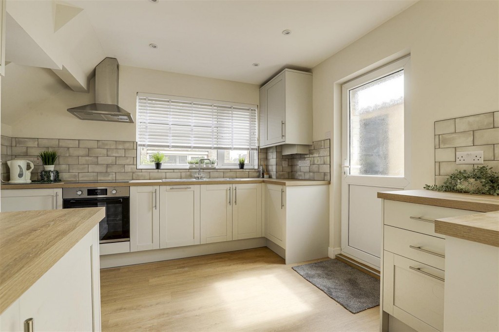 Abbots Close, Daybrook, Nottinghamshire, NG5 6AU
